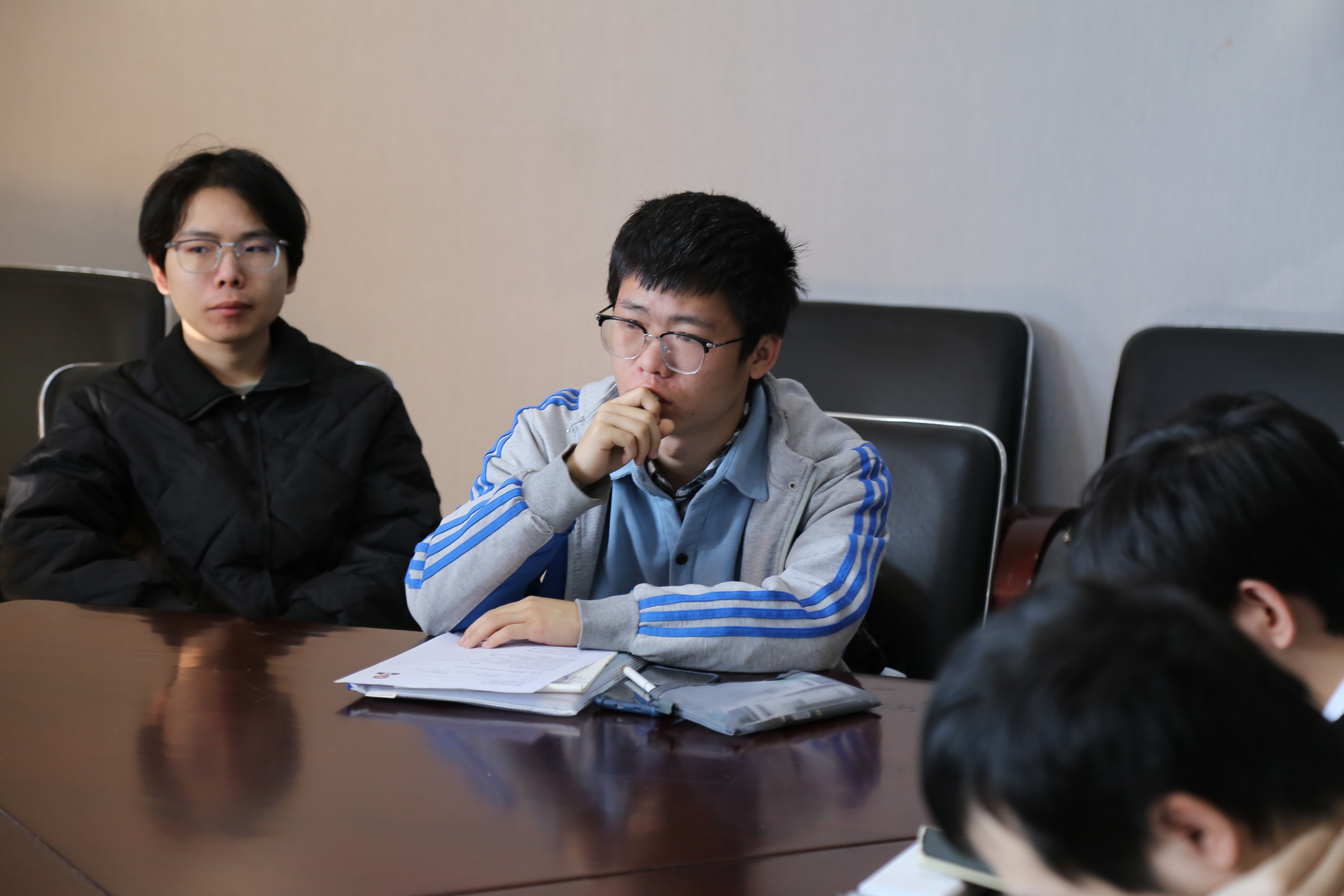 1742518743240472.jpg 1742518743240472.jpg