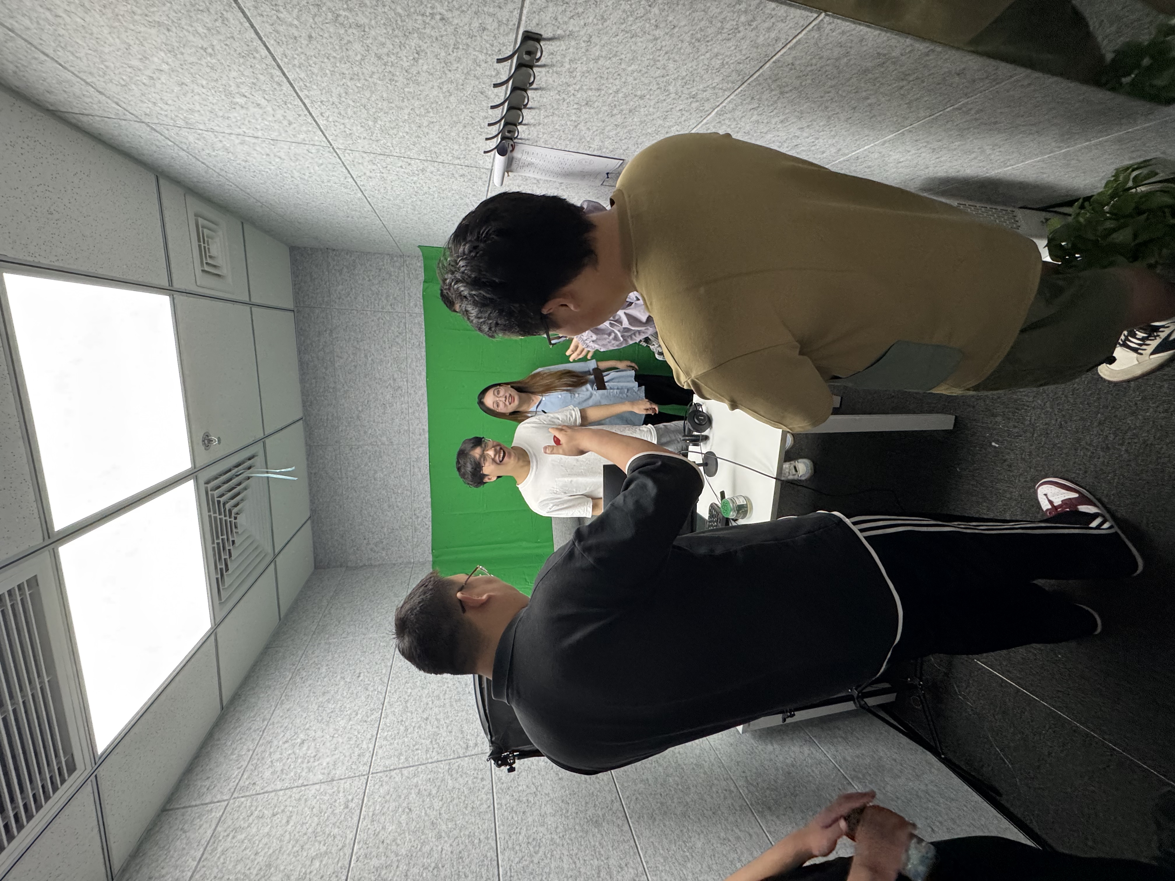 1747635051711679.jpg 1747635051711679.jpg