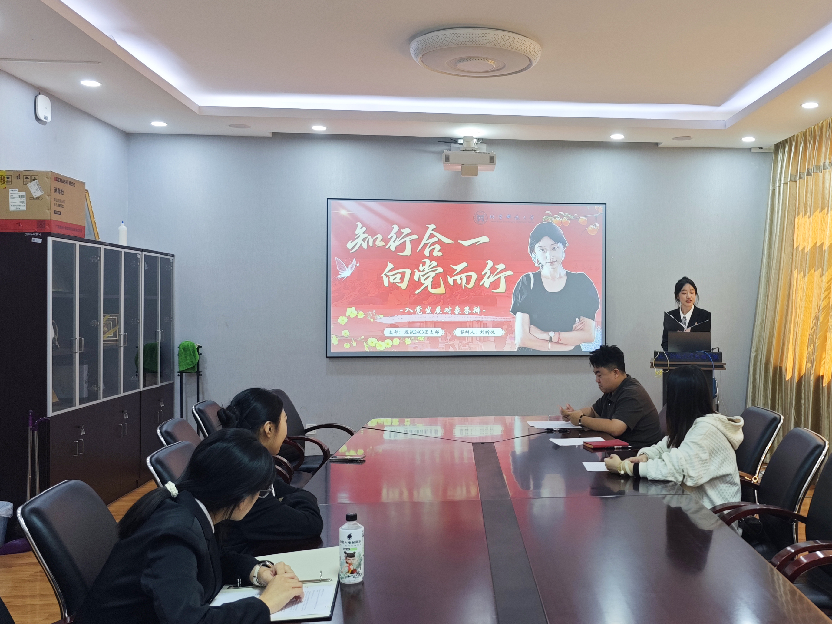 1758765203707754.jpg 1758765203707754.jpg