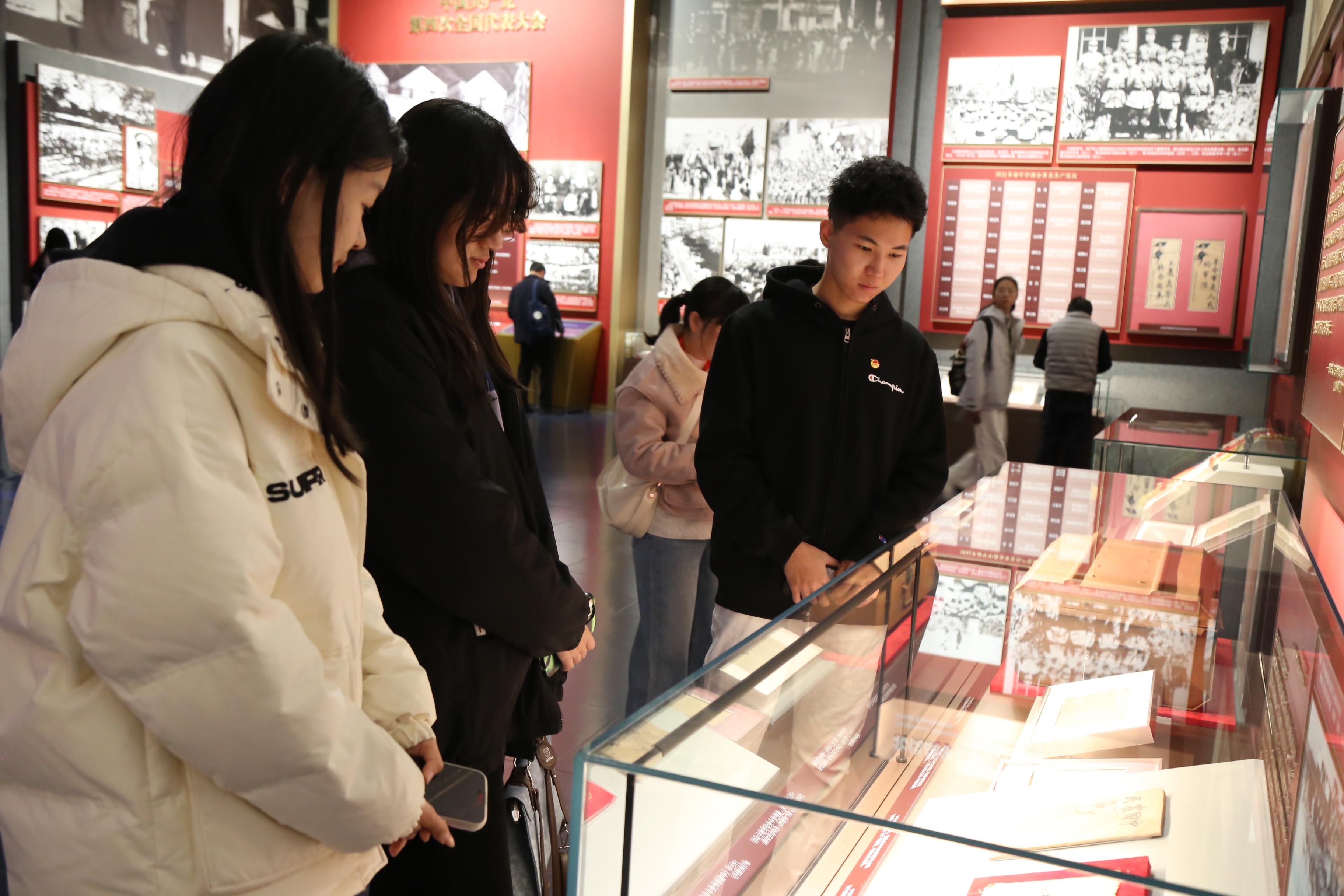 1762254330666505.jpg 1762254330666505.jpg